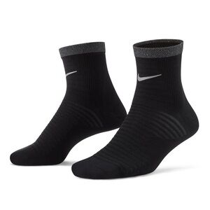 Lot of 2 Nike Spark Lightweight Running Ankle Socks NWT in Black Mens 6-7.5